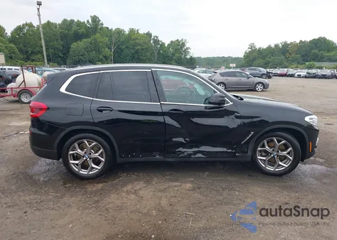 2021 BMW X3 xDrive30I z USA, uszkodzony, nr VIN 5UXTY5C07M9E58619